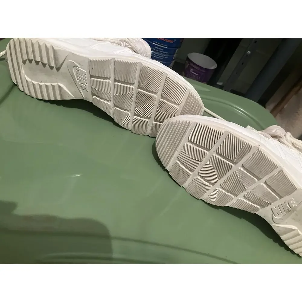 Nike white solid